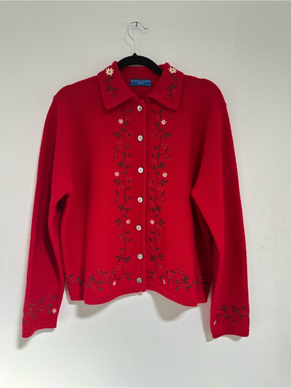 Vintage Karen Scott Sport Petite Red 100% Wool Christmas Embroidered Cardigan